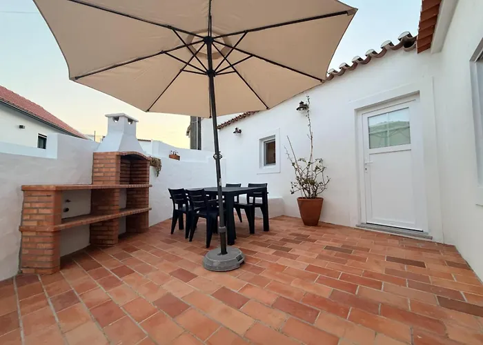 Casa Figueiras Tatil Evi São Pedro da Cadeira