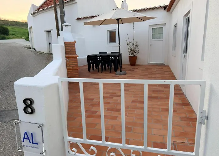 Casa Figueiras * São Pedro da Cadeira